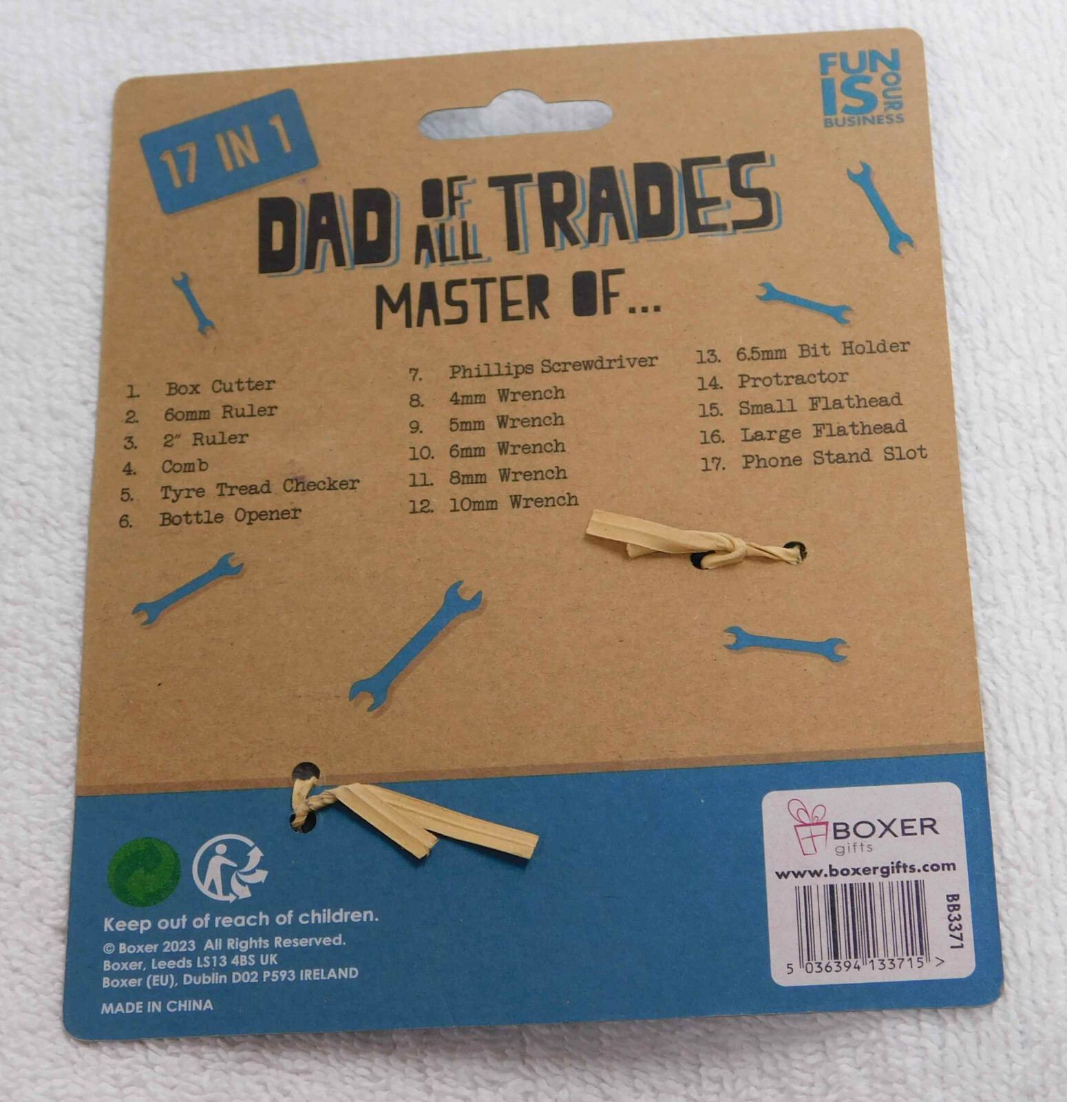 Dad of All Trades Multi-Tool 17 in 1 NEW MultiTool Multi Tool Wallet Card Sized