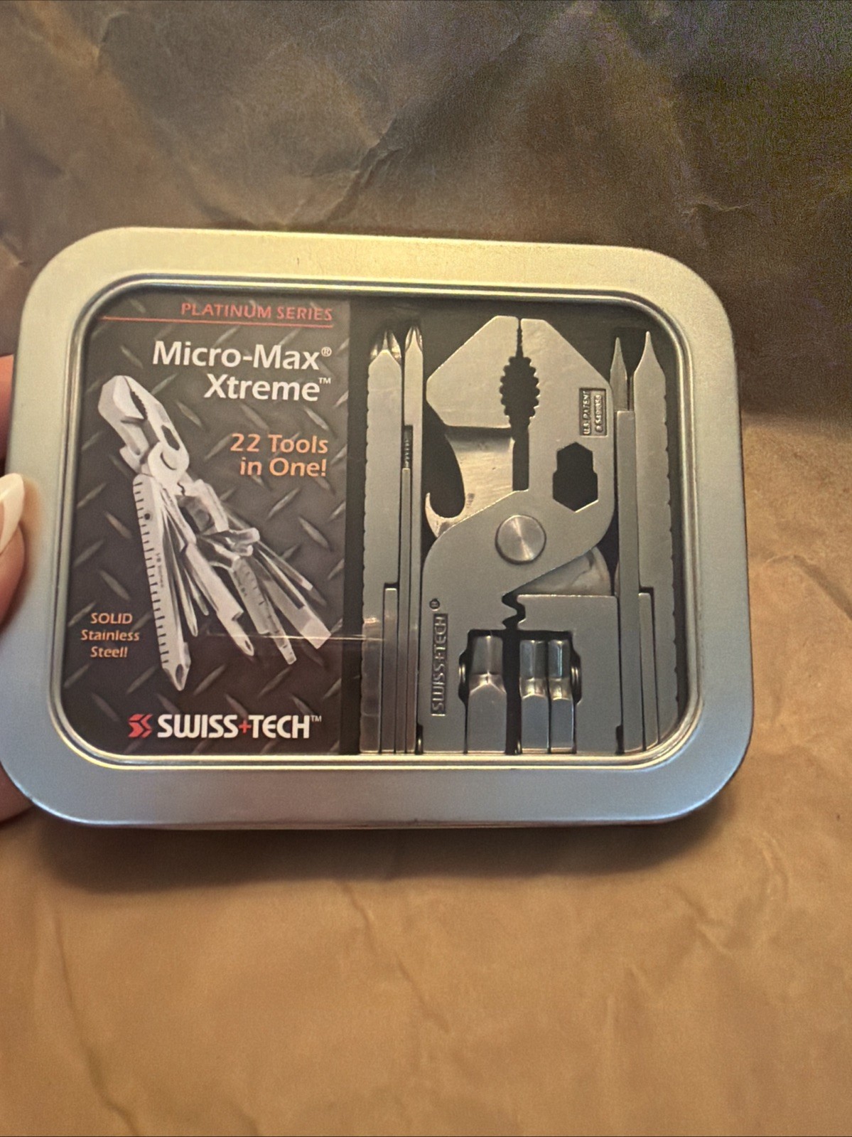 SWISS + TECH Multi Tool 22 in 1 Micro Max Xtreme