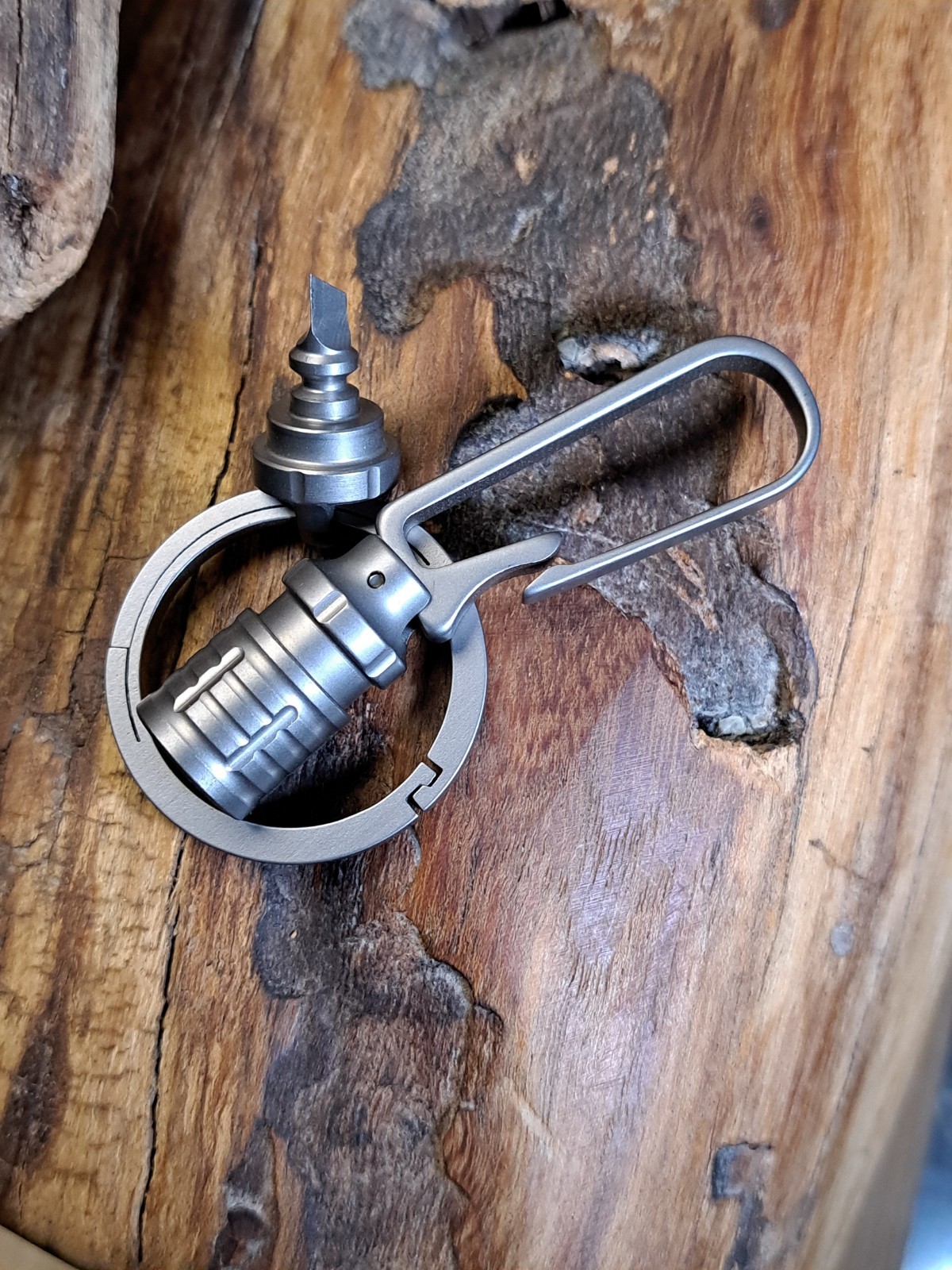 EDC Titanium Keychain Belt Loop Clip Quick-Release With Built-in Box Opener