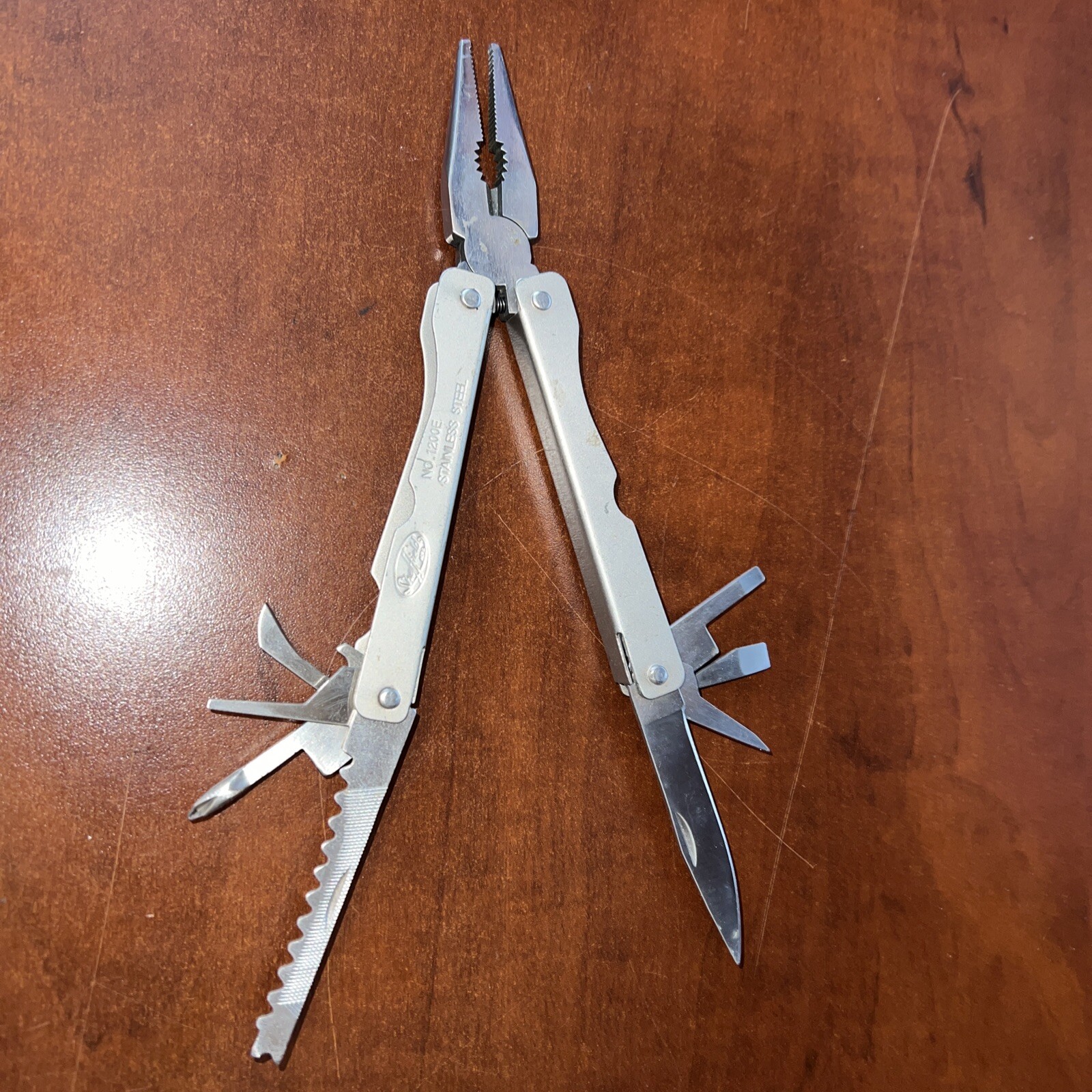 Vintage Sheffield No.1200E Folding Multi-Tool – Pliers, Knife, Screwdrivers