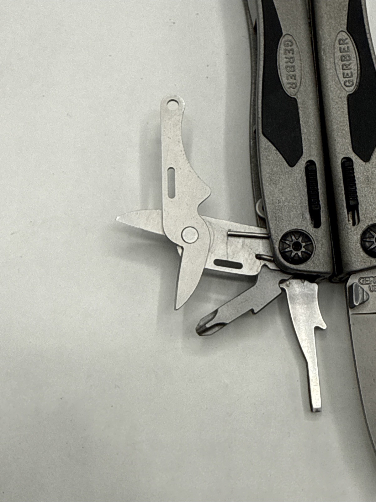 Gerber Multi-Plier 700 Legend with Sheath- Silver