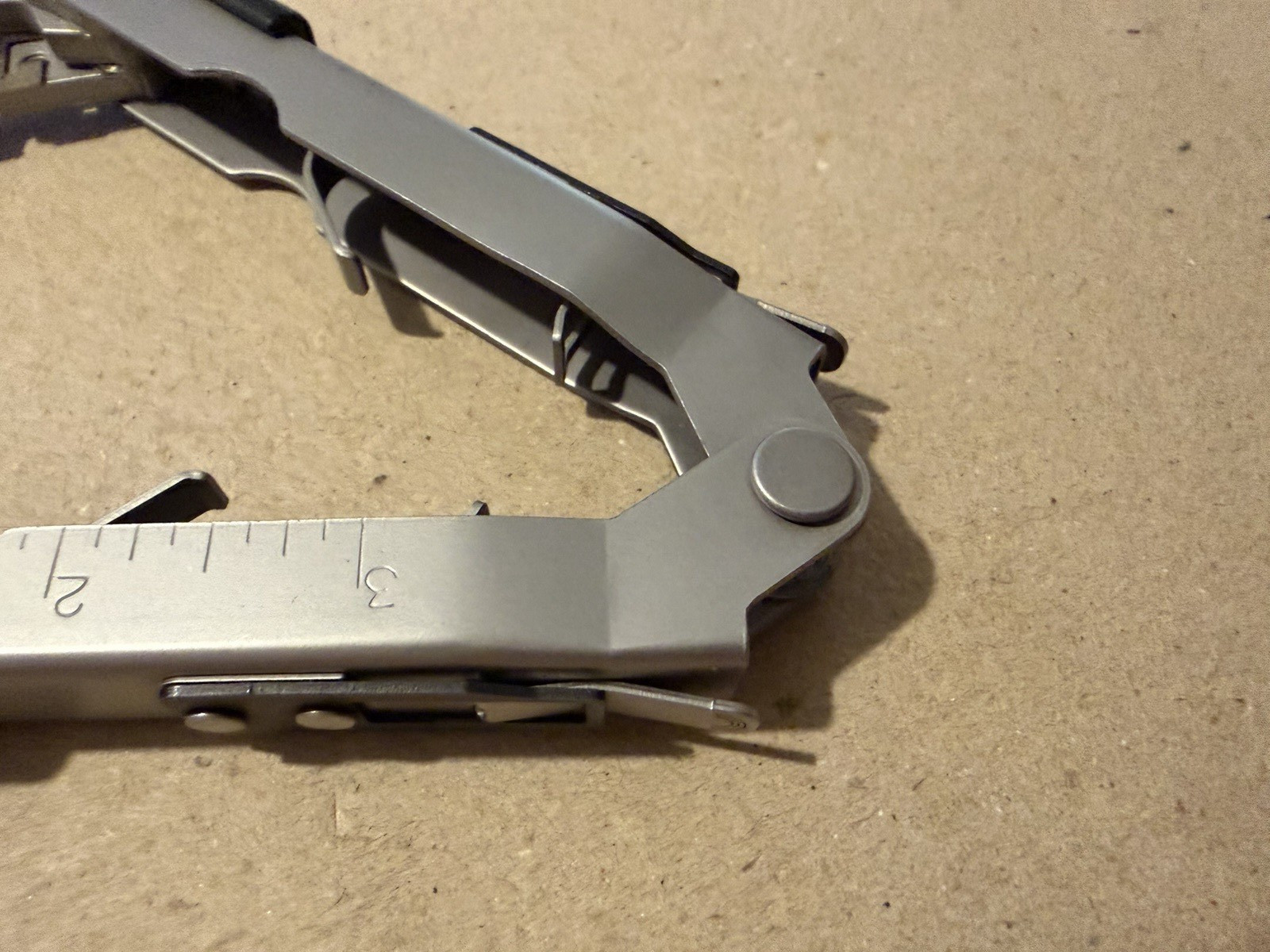 Gerber Evolution MP650 Military Model Multi-Tool Multi-Plier Bull Nose (Read!)
