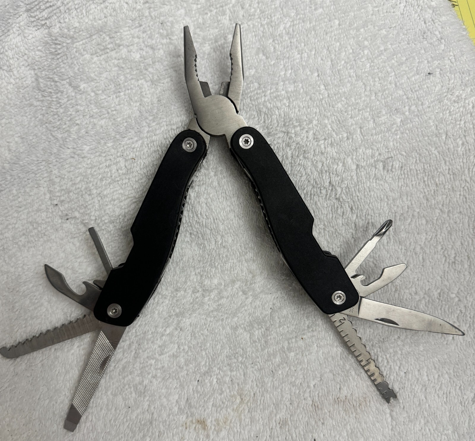 SMARTGEAR 12 in 1 MULTITOOL Pliers Knife Opener Saw File Survival Hiking