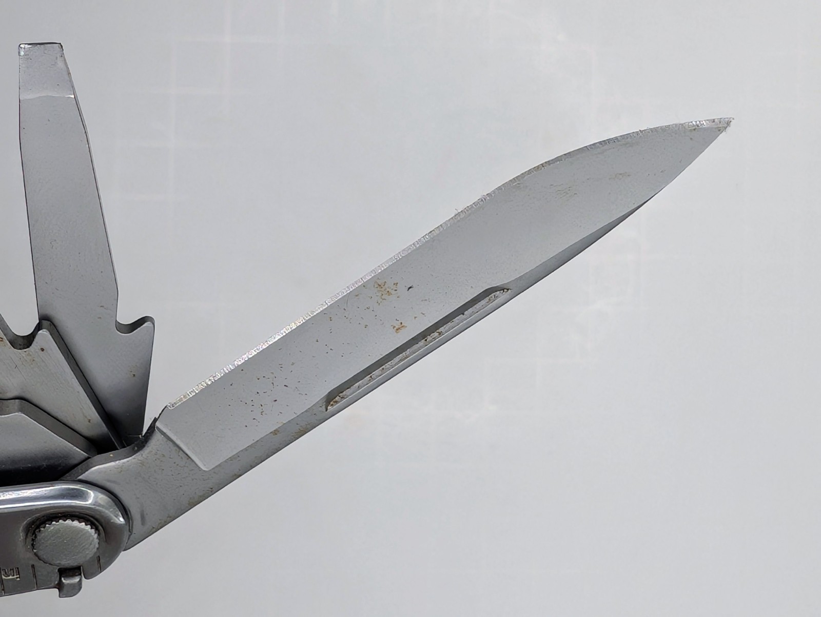 Leatherman REBAR Stainless 17-In-1 Heavy Duty Locking Tactical EDC Multitool
