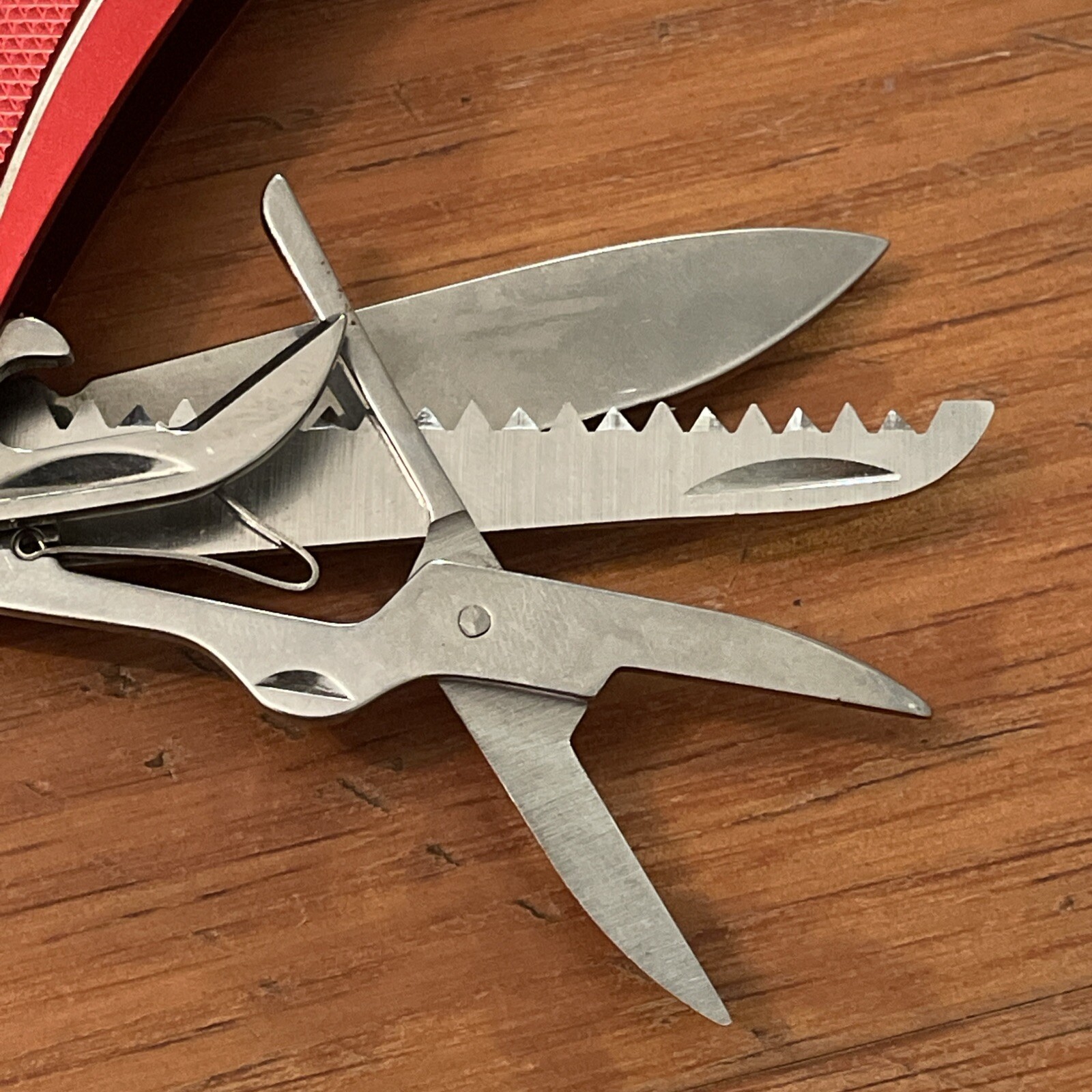 Columbia Red Multifunction Tool Pocket Knife Stainless Camping Hiking Outdoors