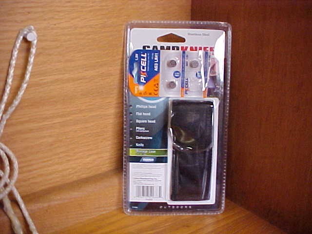 CABELAS STYLE Pocket knife multi tool with LED flashlight CAMPKNIFE