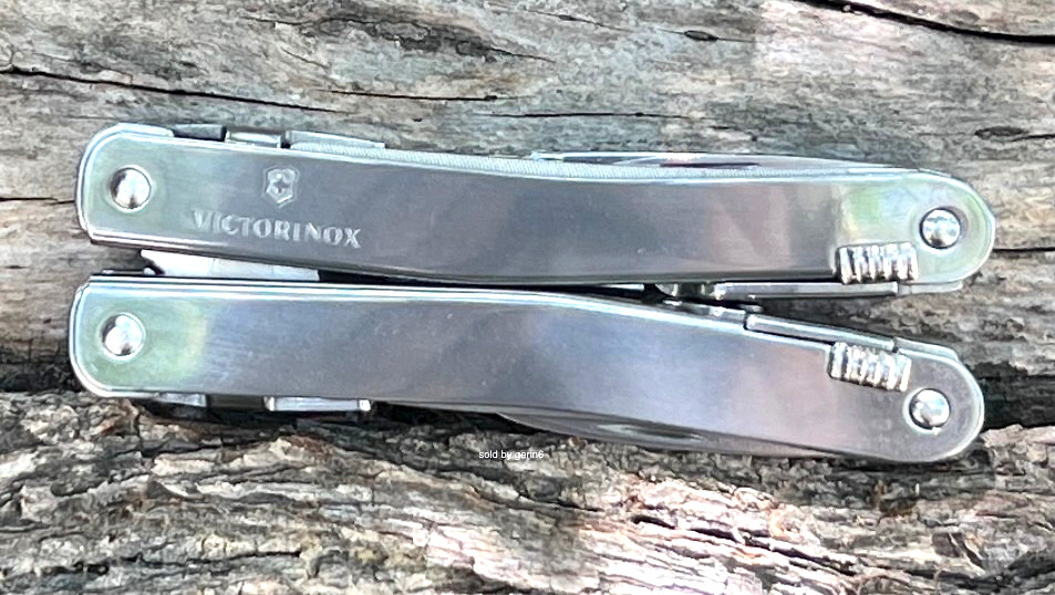 Victorinox Swiss Army Knife, SwissTool Spirit Plus Ratchet & Pouch 3.0236.N NIB