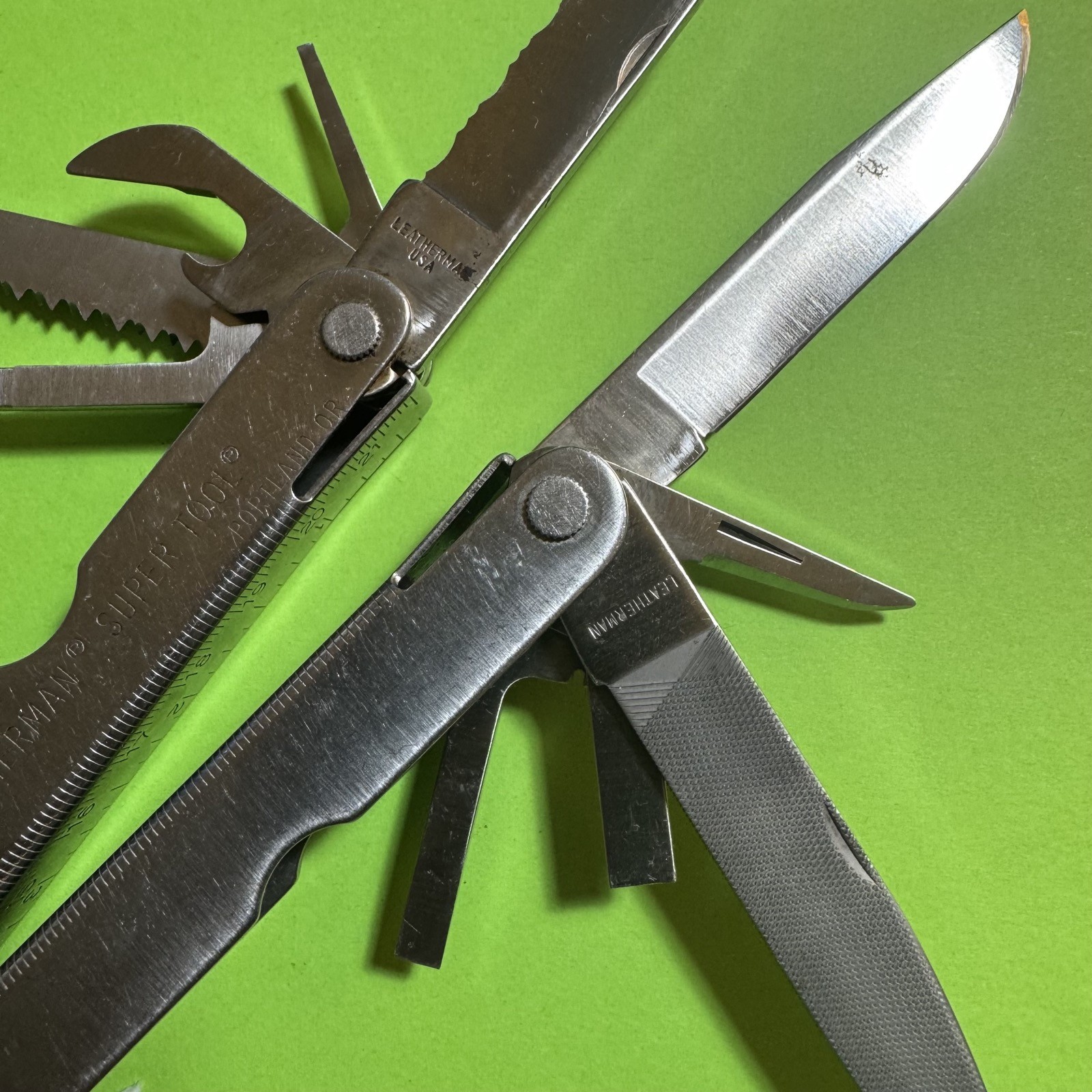 Leatherman Super Tool Plier Multi Tool Pocket Knife New Nylon Sheath EDC #755