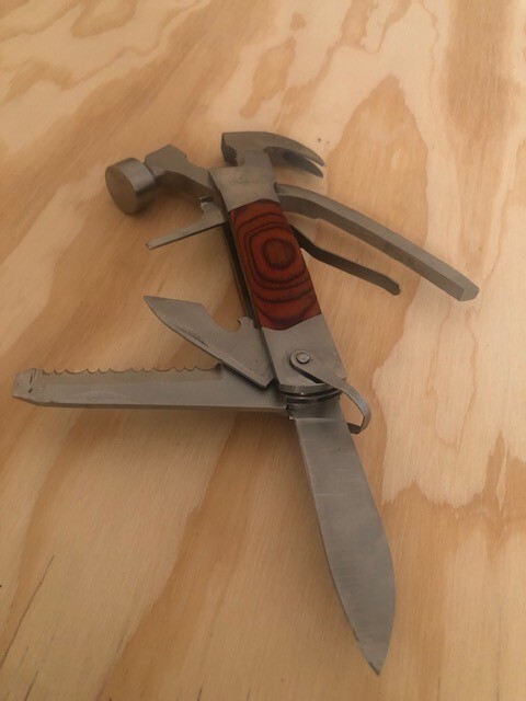 Sheffield (12913) Hammer premium-14 in 1-multi tools W/leather sheath belt-GREAT
