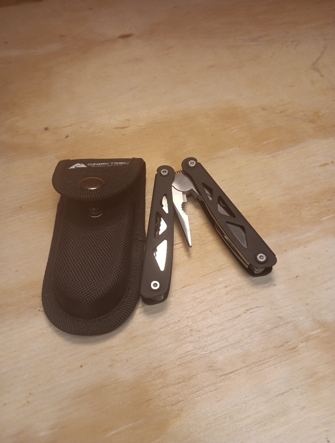 Ozark Trail MULTI-TOOL Mutifunction with Nylon Sheath New,unused