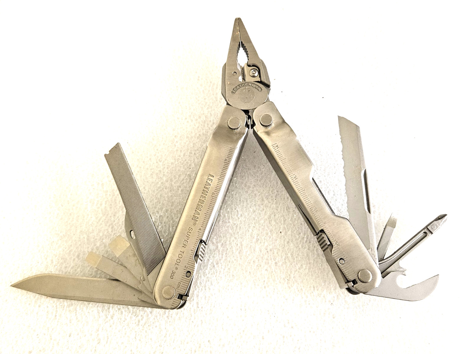 LEATHERMAN SUPER TOOL 300 STAINLESS STEEL MULTI-TOOL- SKU 81