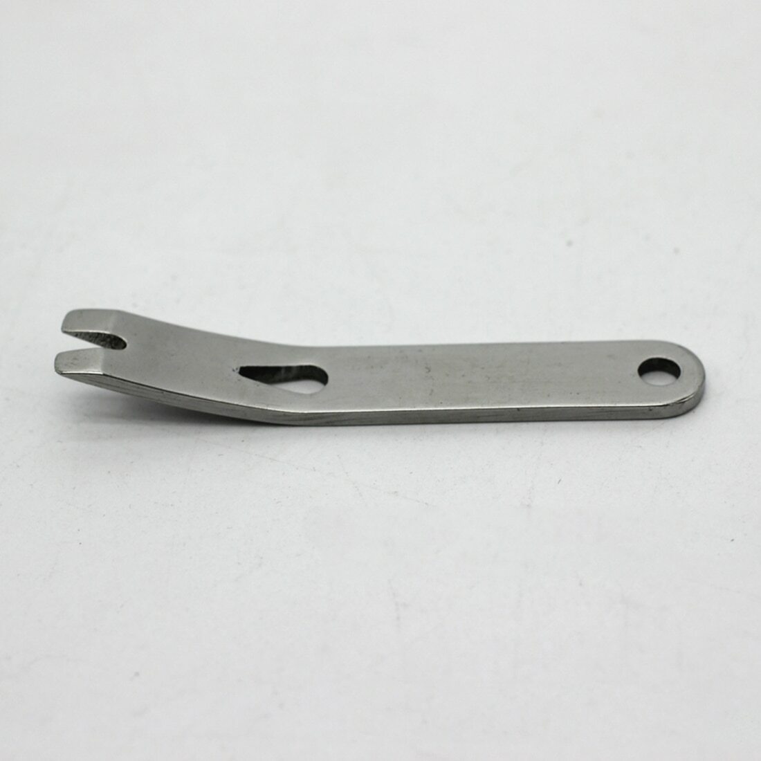 5 PCS Gear Mini Crowbar Pocket Pry Bar Keychain Multi Tool Survival Scraper EDC