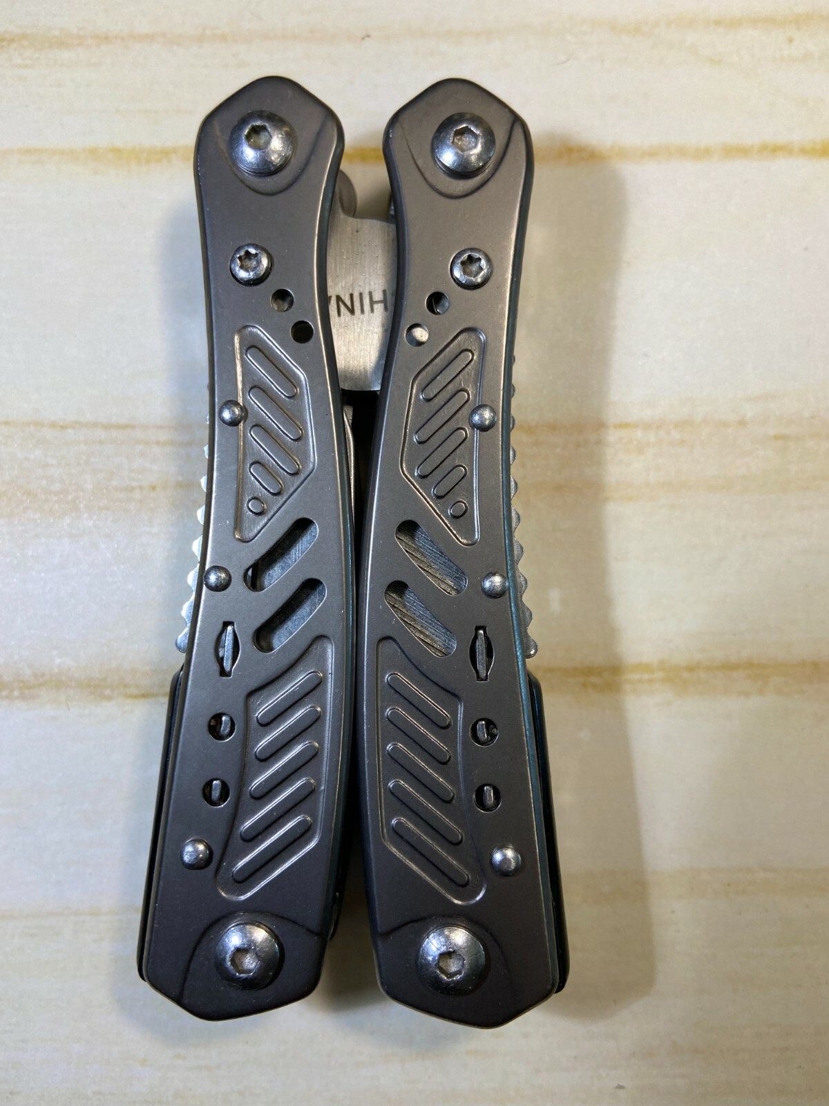 Multi-Tool Multitool 15-IN-1 Hiking Biking Camping Working Fishing Multipurpose