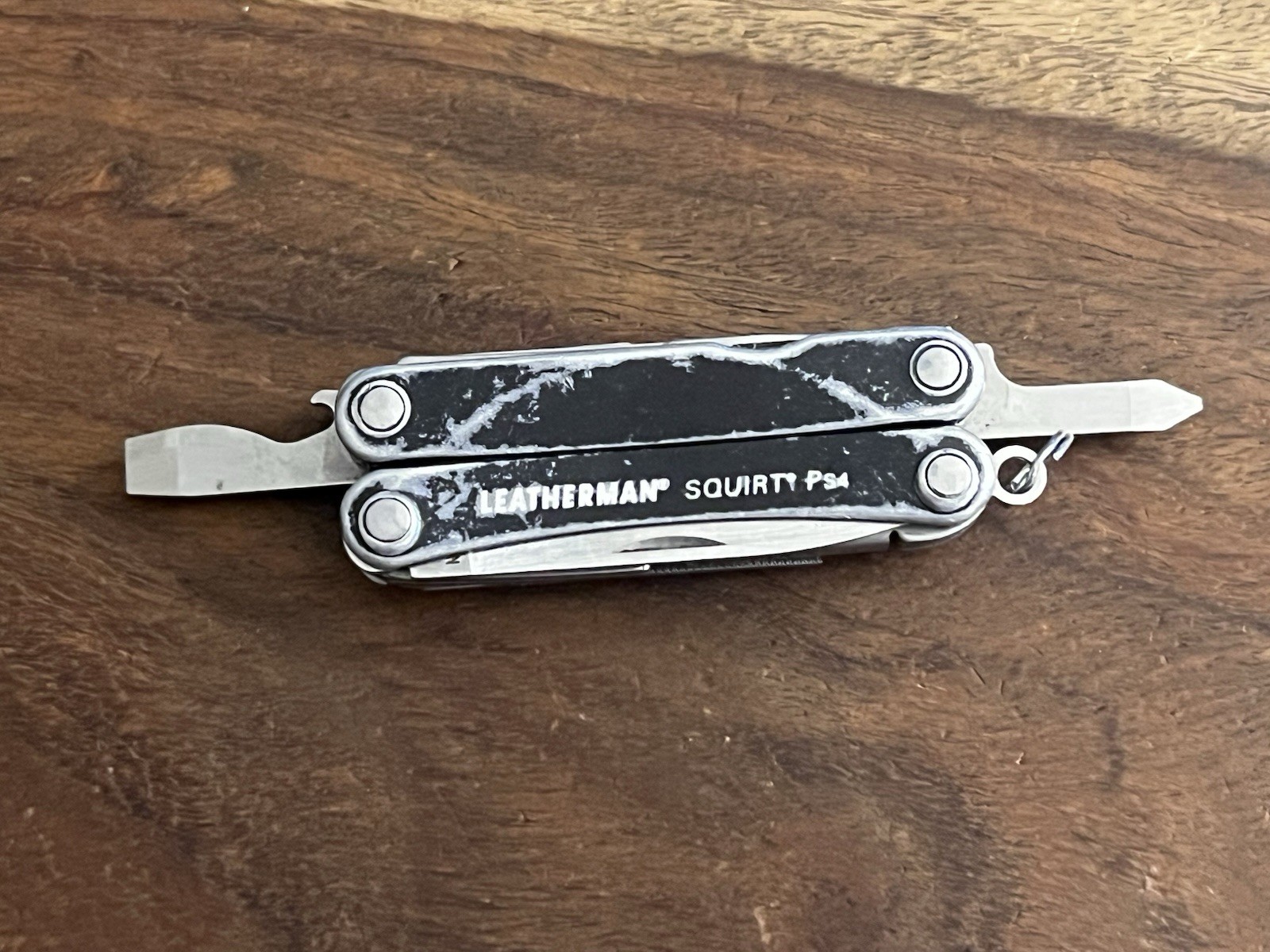 RETIRED Leatherman Squirt PS4 MultiTool Black DISCONTINUED