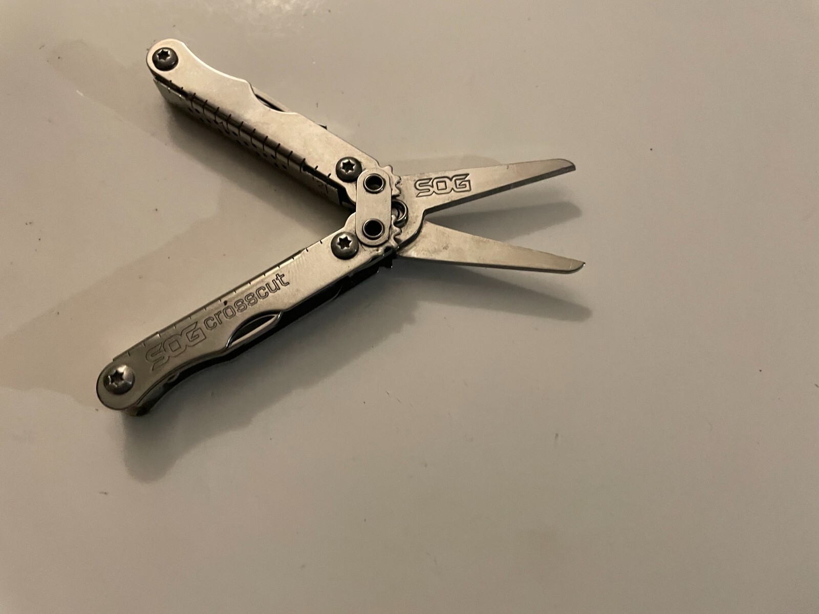 SOG Crosscut Small Stainless Steel Multi-Tool Scissors Knife