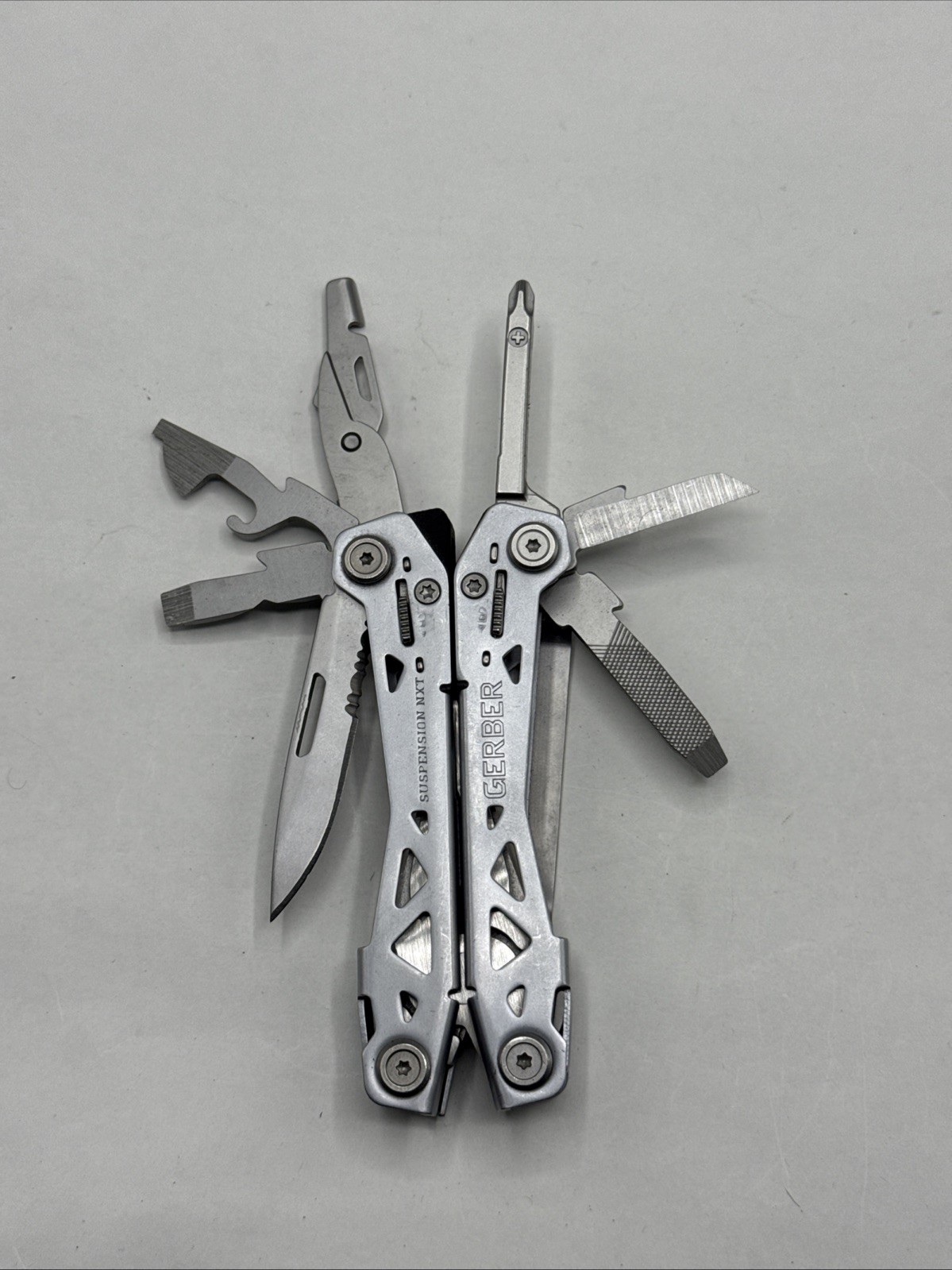 Gerber Suspension NXT & Paraframe II Knife Combo – Silver & Ti Grey