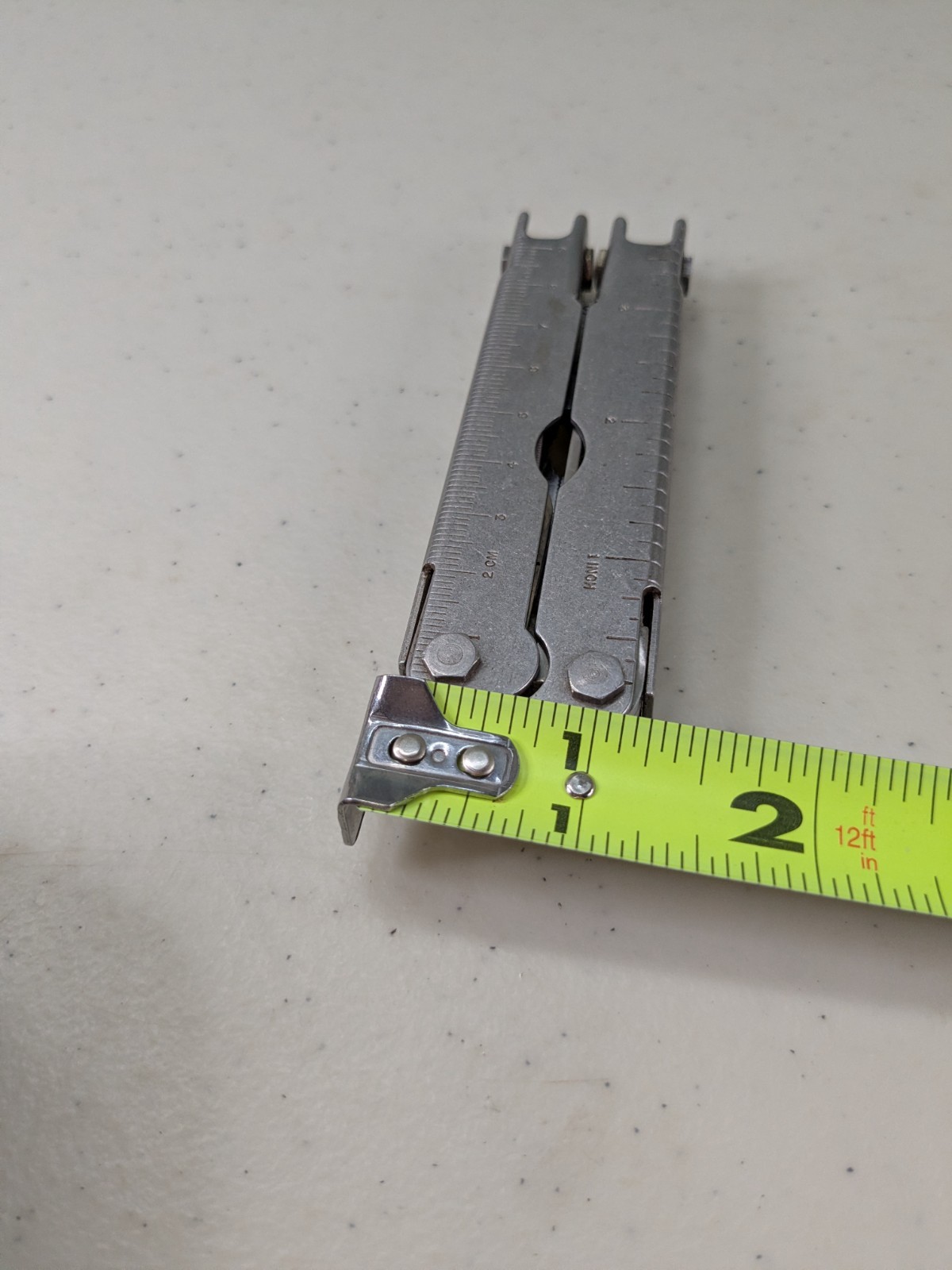 SOG Paratool Multi-Tool USA Survival Knife Pliers Multiple Blades