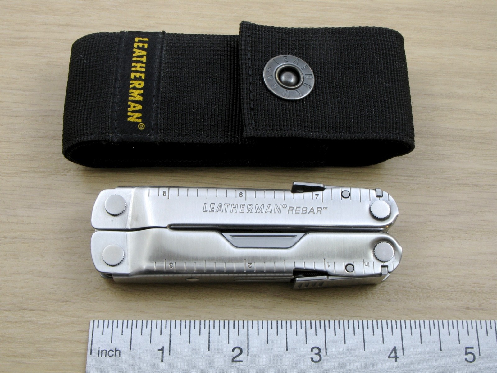 Leatherman REBAR Multi-Tool, Knife, Stainless, w/Nylon Sheath, USA – Excellent