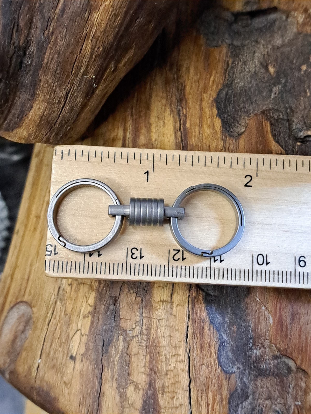 Pro Mini Series Titanium Swivel With 17.5mm Titanium Quicksnap Keyrings