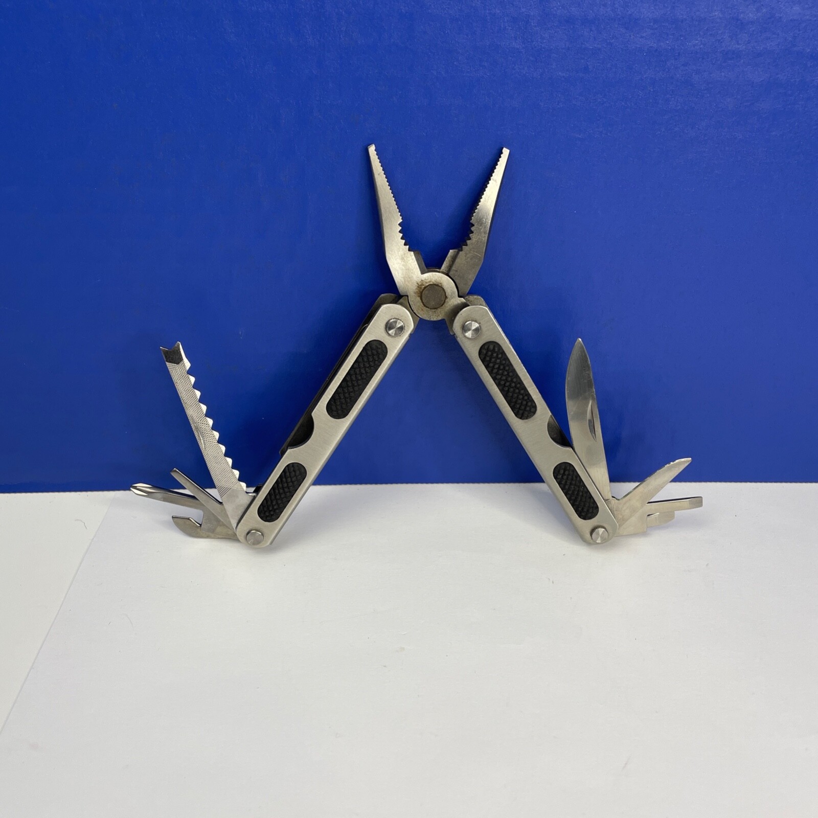 Allied Pocket Knife Multi Function Folding Tool & Pouch Pliers Knife Saw Drivers