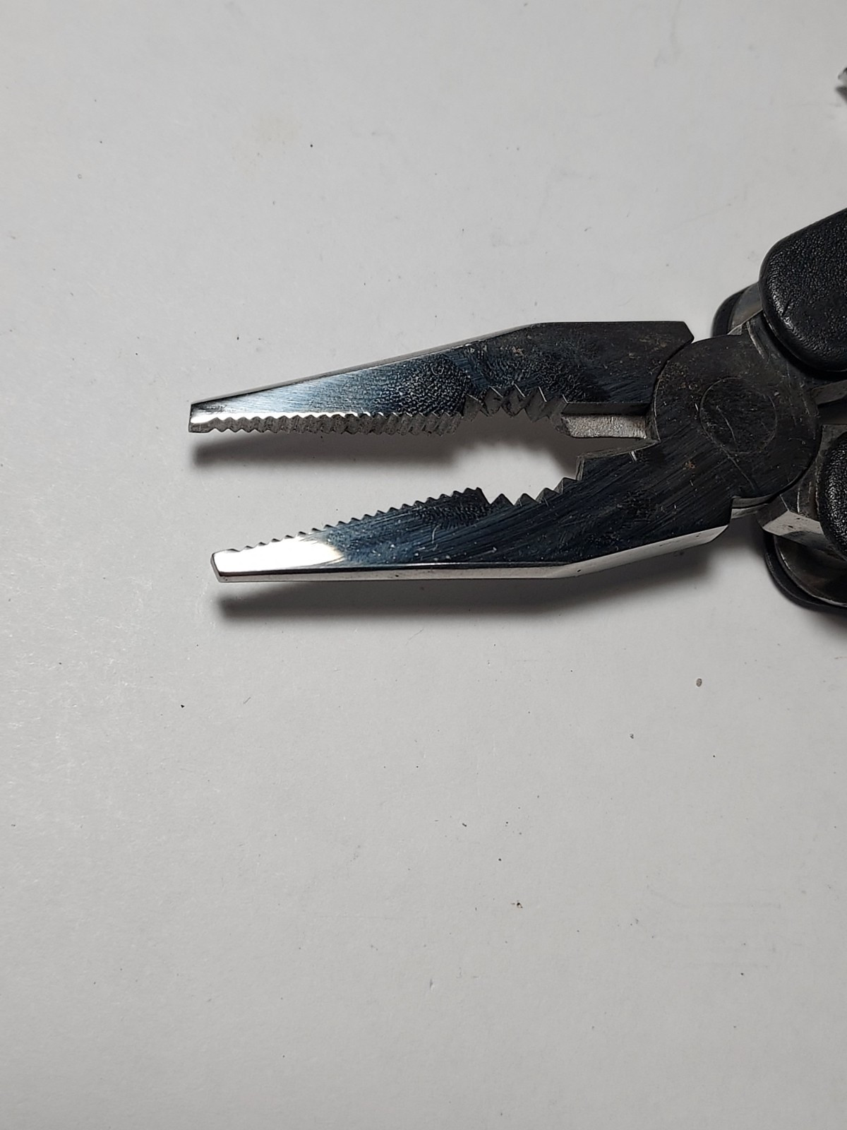 Black Multi Tool printed STAY ARMY 304TH MI BN – Pliers, Blade