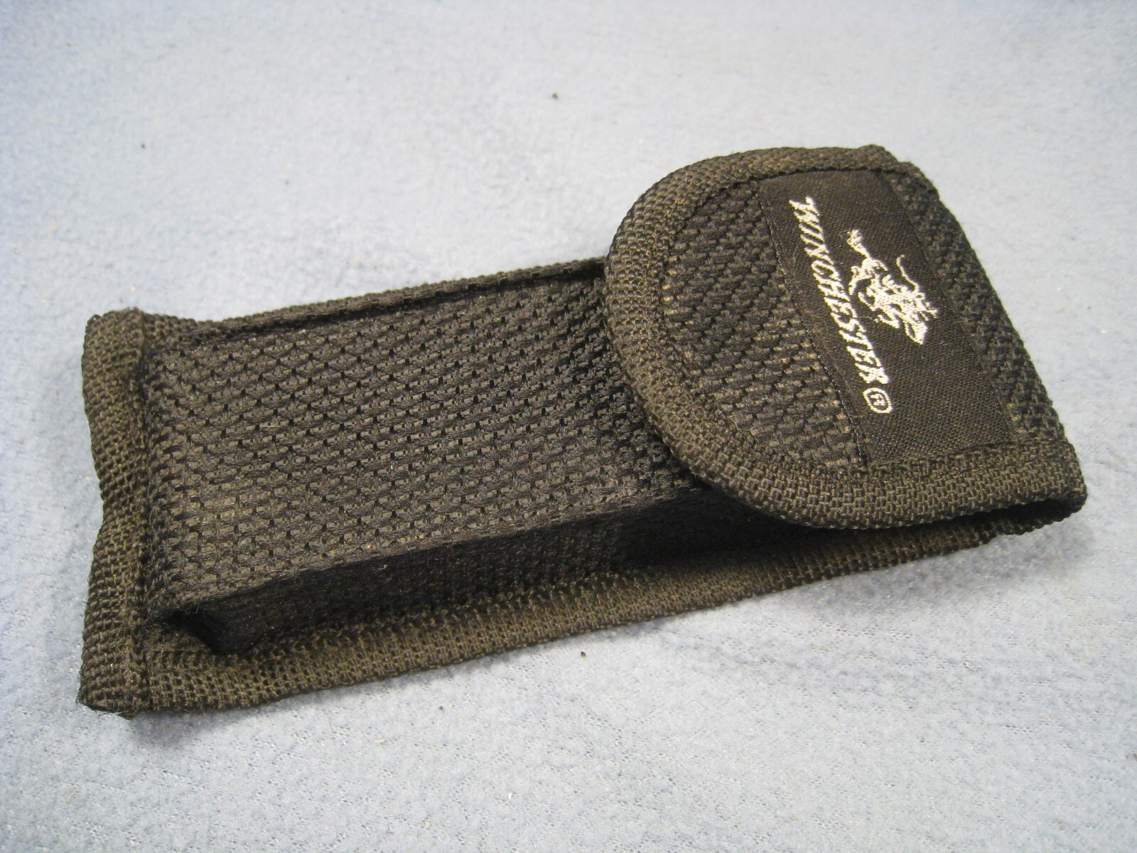 Winchester 2CR Big Wood Multi-Tool Wood Grain Grips & Nylon Sheath