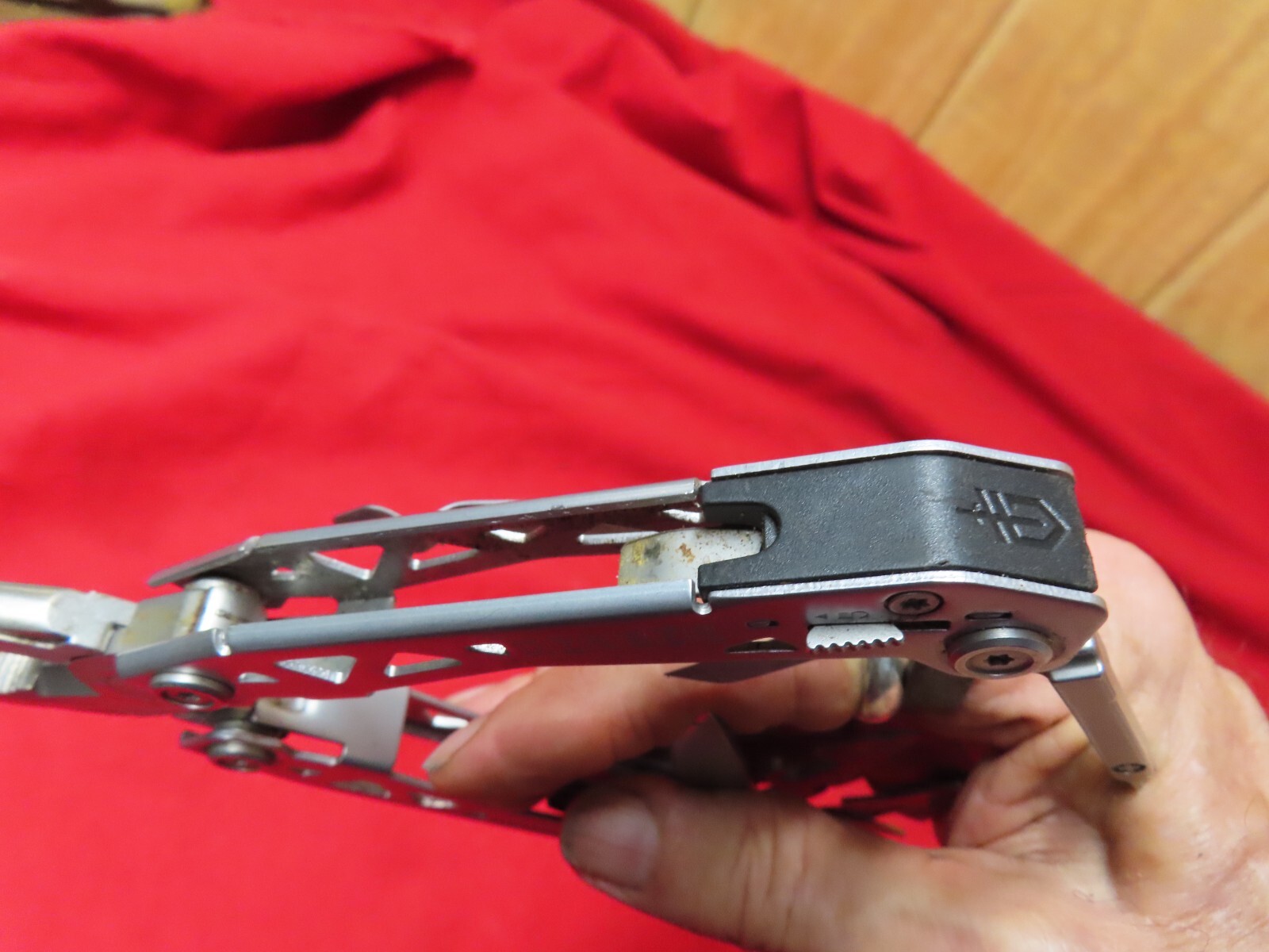 Gerber Suspension NXT Multi-Tool,Vtg,SS,Long Nose,w/o case,~GD+🤠🤠🤠G10.20.24