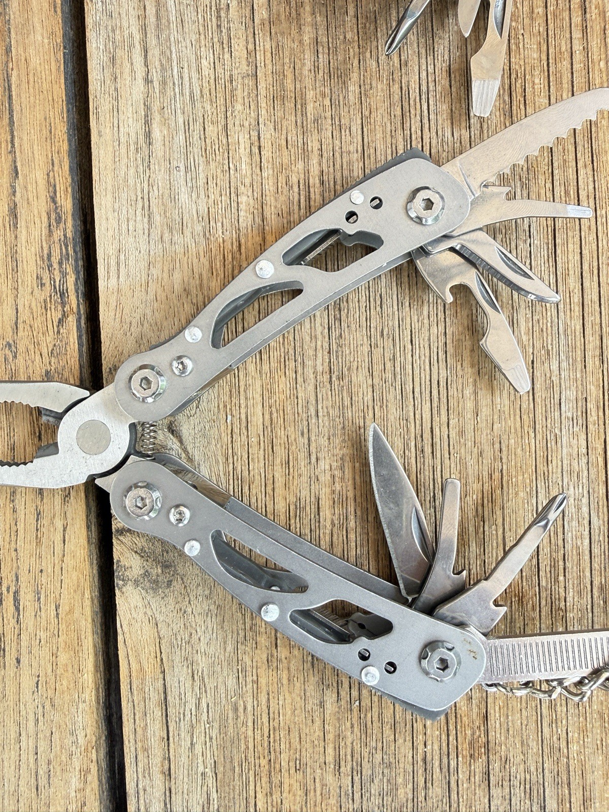 Lot of 11 Swiss Army Style Pocket Knives Multi Tools