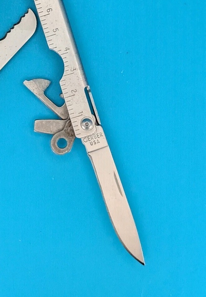 Vintage Gerber Stainless Steel Bluntnose MP400 Multi-Tool Pliers! With Sheath!