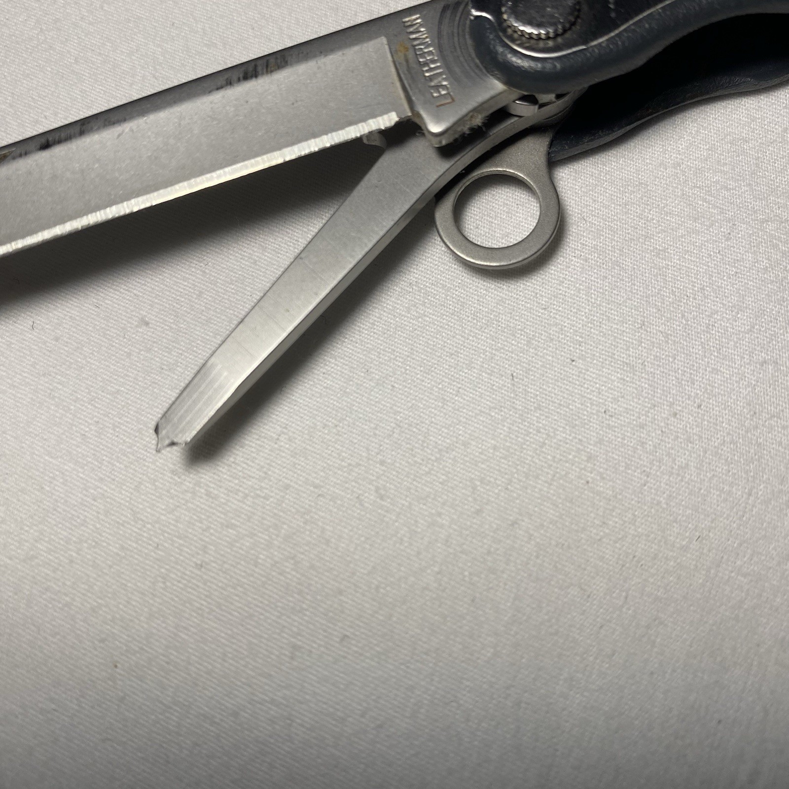 Leatherman Fuse Stainless Steel Folding Multi-Tool, Utility, Chips/Cracks