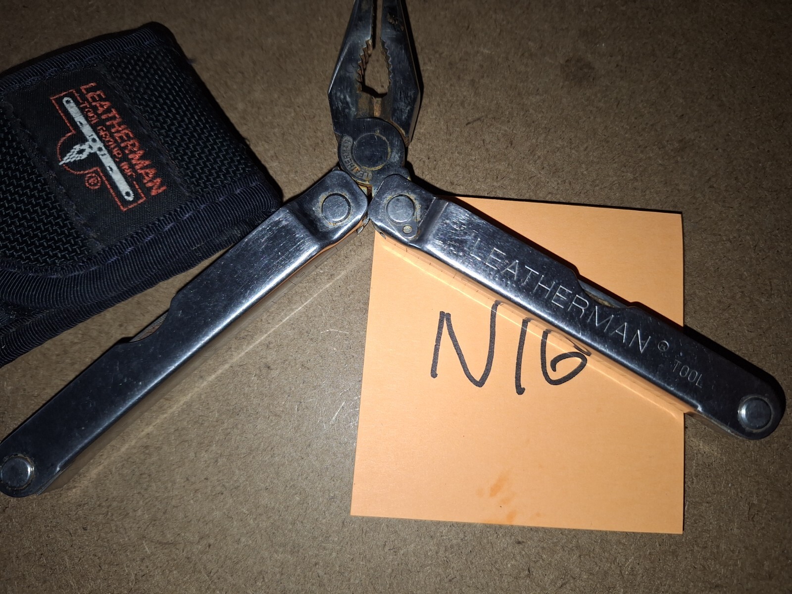 1 RARE LEATHERMAN ORIGINAL PST Multi Tool Knife BIG LETTERS Lot N16