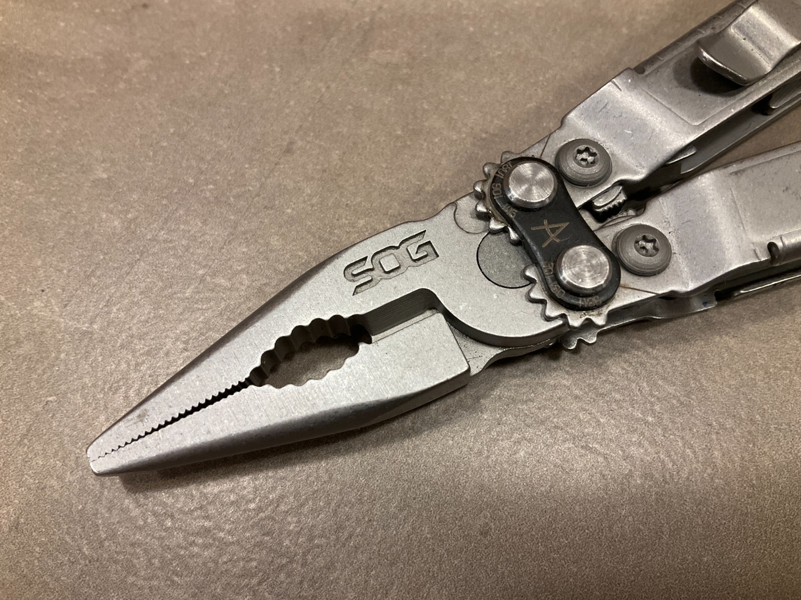 SOG PowerPint Mini Compact Stainless Steel Pocket Multi Tool 18
