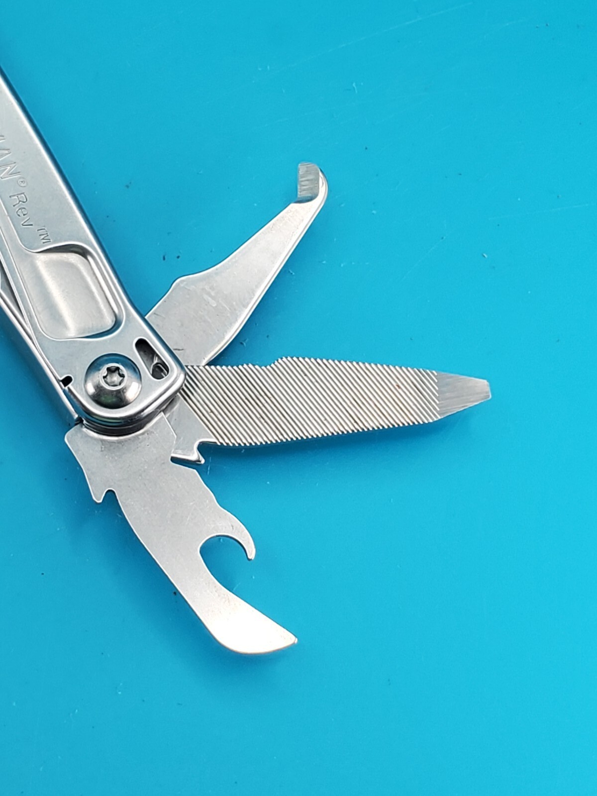 Leatherman Rev 3.8″ Multi-Tool, Stainless!