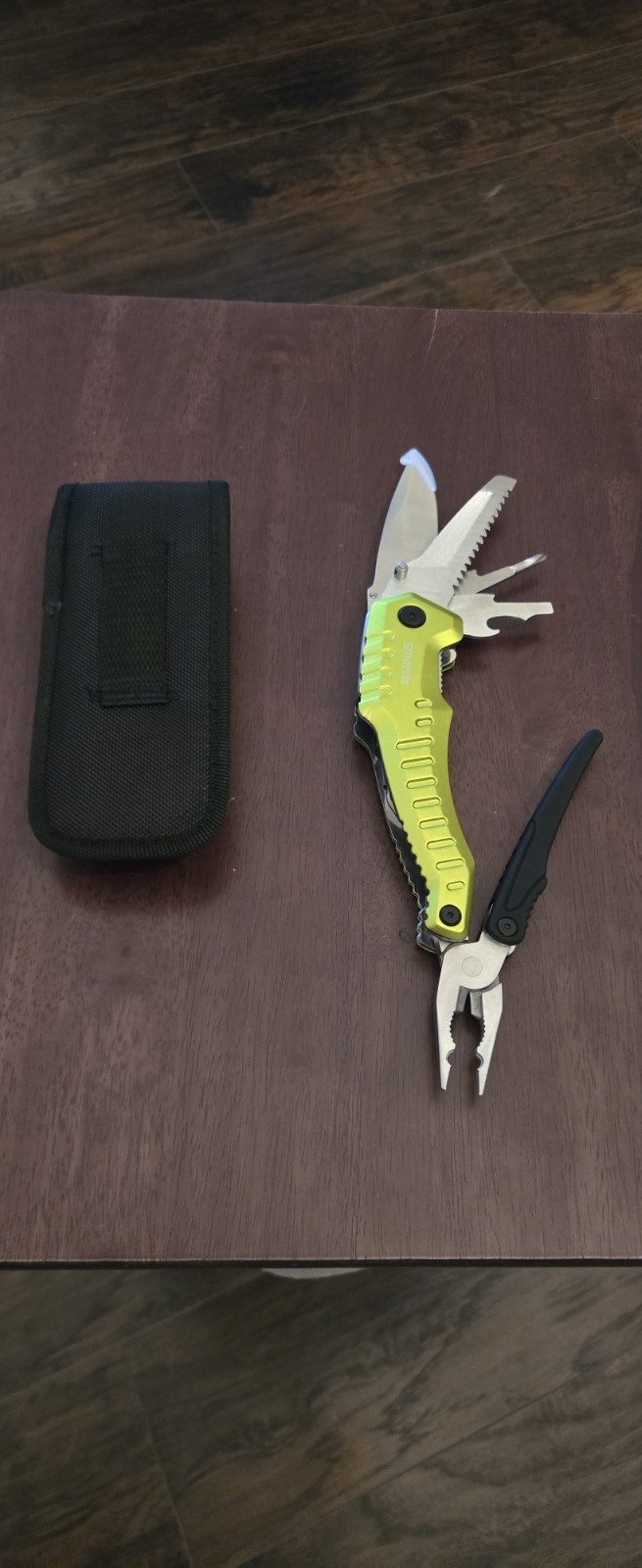 Kilimanjaro Magnus Multi Tool w/ OEM Pouch — Tested/Working