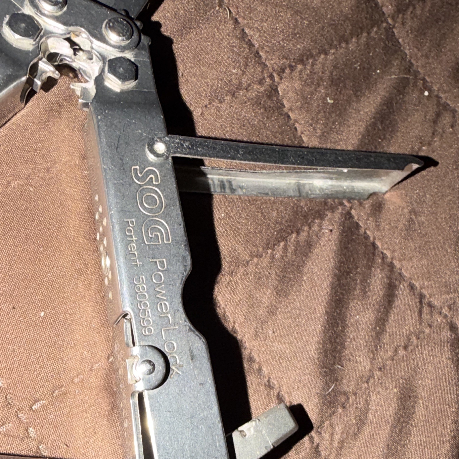 Vintage SOG PowerLock S60 18-Tool Stainless MultiTool w/ Leather Sheath 3″ Blade