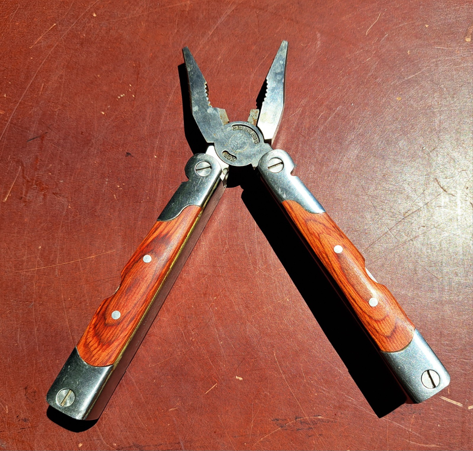 Hesco Bastion Multi-Tool Silver Stainless Steel Knife Wooden Handle