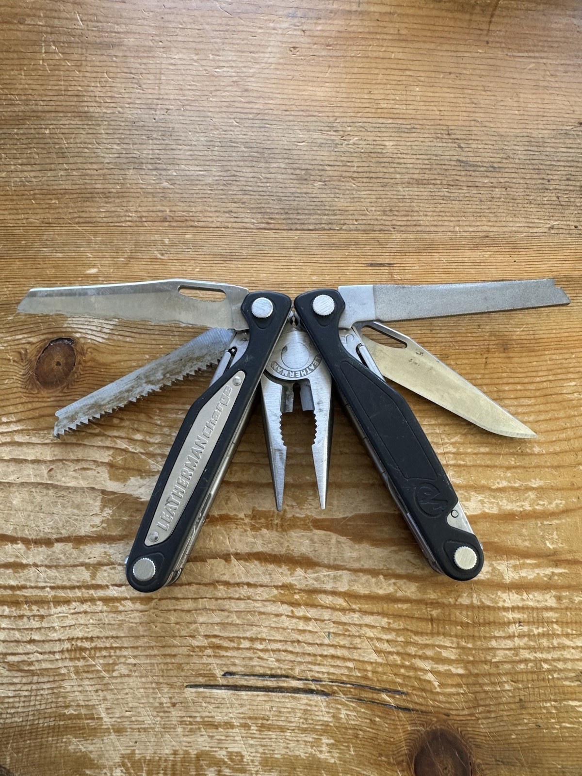 Leatherman Charge AL Silver/Black – Excellent Discontinued