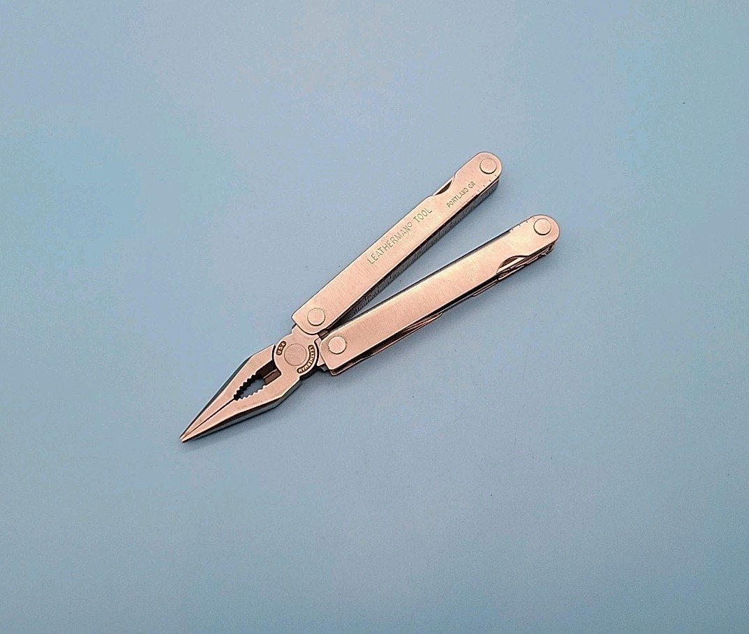 Leatherman PST II Multi-Tool w/ Scissors – Dated 0398 – Pliers, Knife, File,