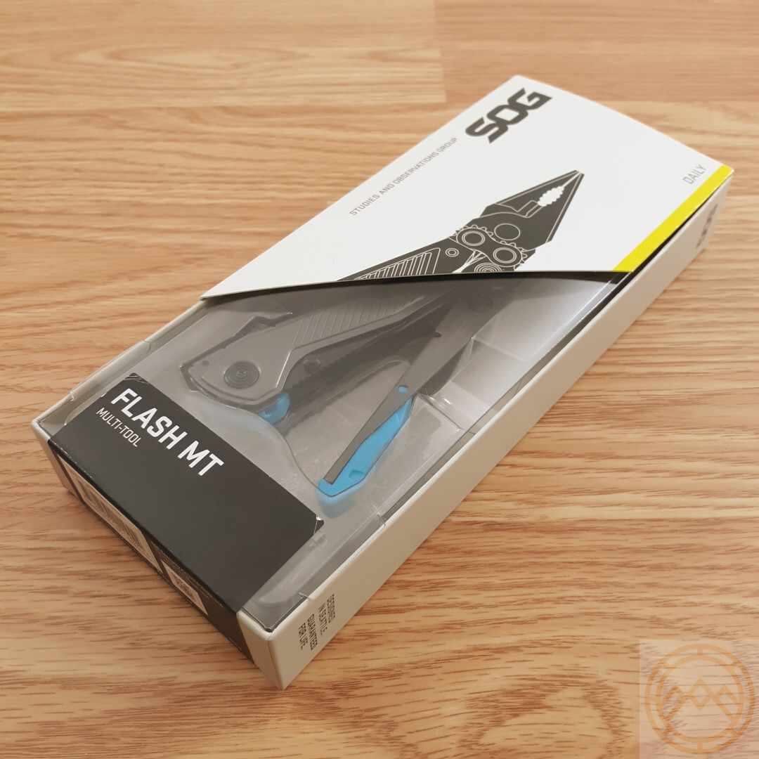 SOG Flash MT Linerlock Multi-Tool D2 Tool Steel Blade Stainless Steel Handle
