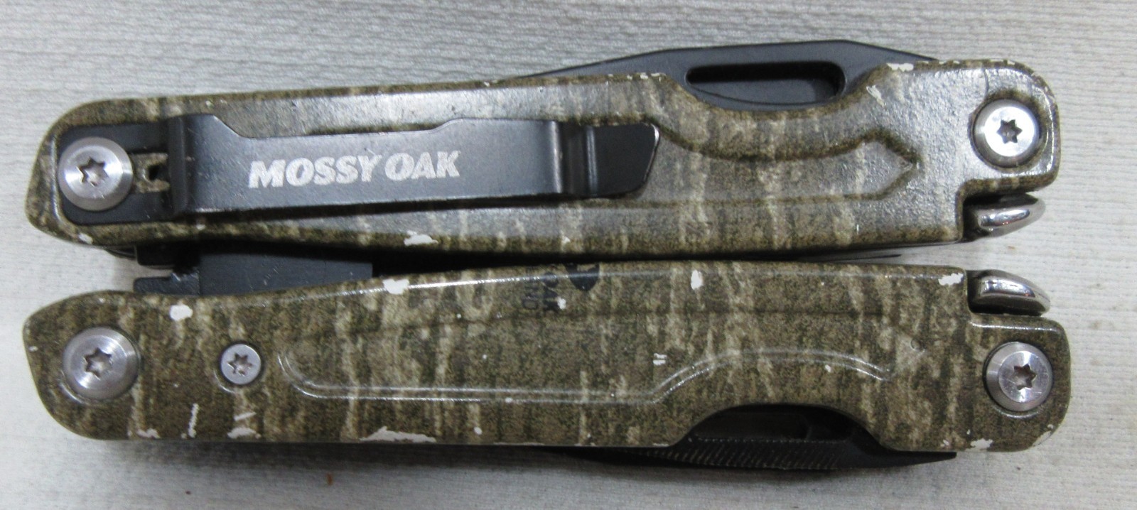 Mossy Oak 11 in 1 Multi-Tool Camo Pattern