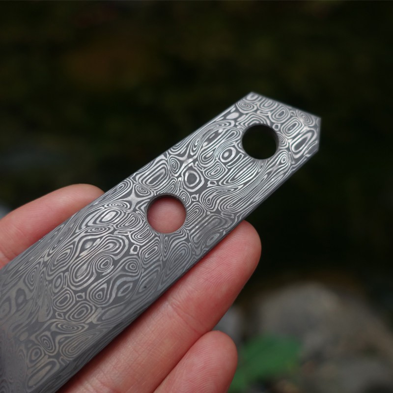 Handmade forging – High Hardness RWL34 Damascus Steel EDC Tool Pry Bar ASP60