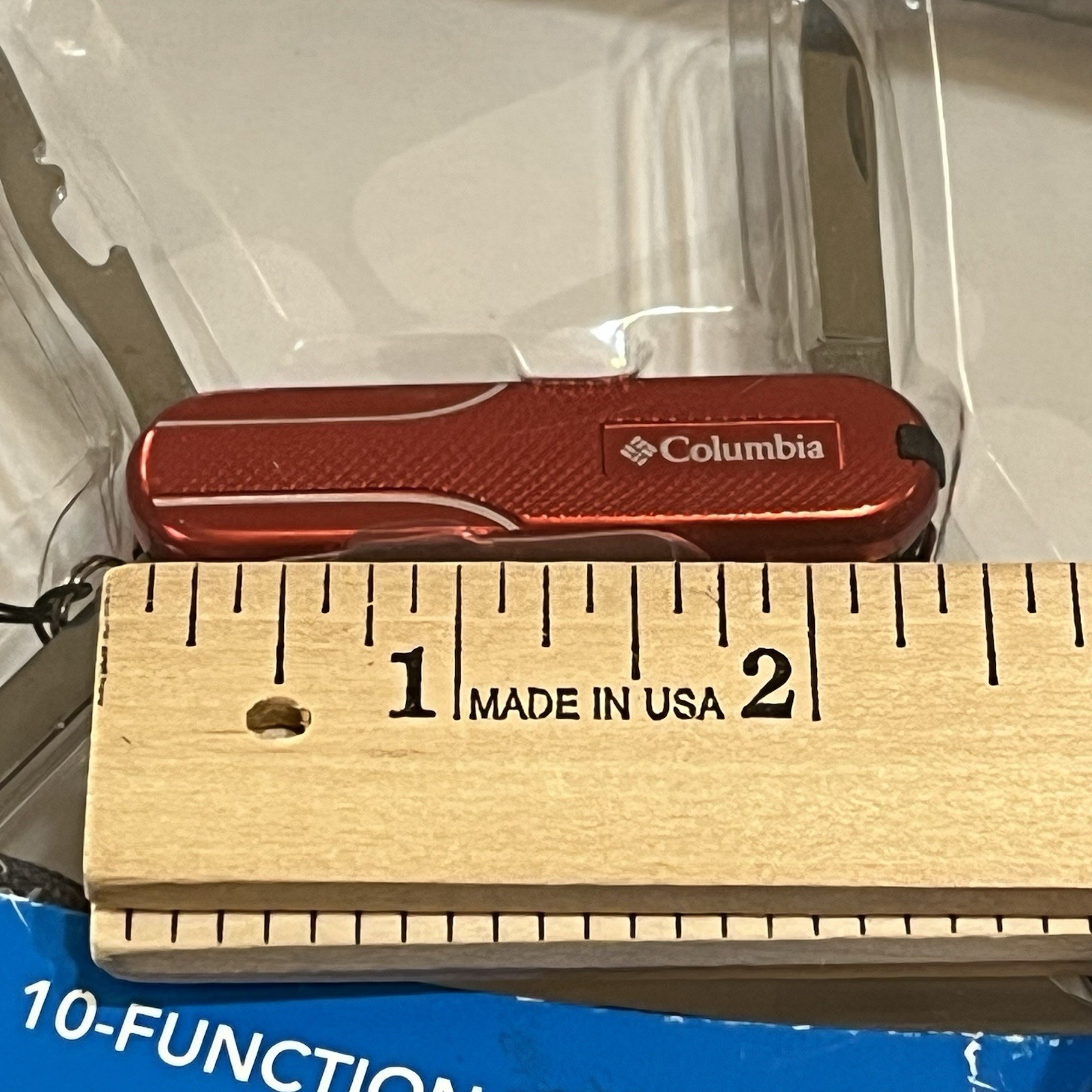 COLUMBIA 10 Function RED Pocket Tool Knife Scissors Strap w/ Light NEW Sealed