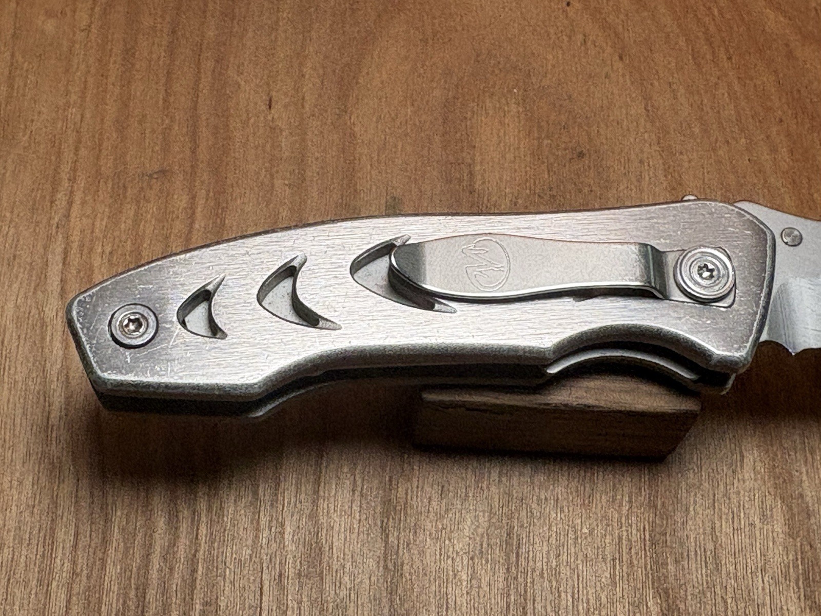 Leatherman C303 420HC Combo Blade Liner Lock Aluminum Handle Carabiner GREAT!