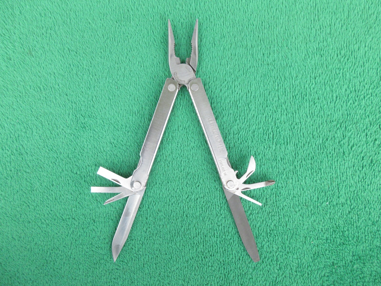 Vintage Leatherman Tool Stainless Steel Multi Tool Folding Knife 2002 #270