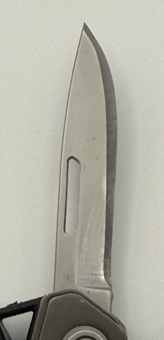 One Gerber Truss 17-in-1 Pliers Multi Tool TSA – Gray