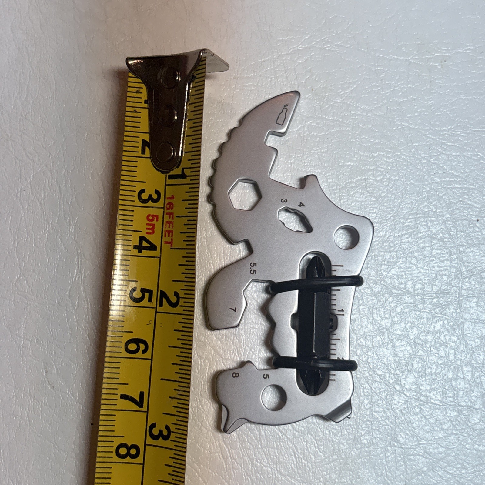 12 in 1 Rhino Keychain Multi-tool, EDC Multi-Tool Gadget for Camping Survival