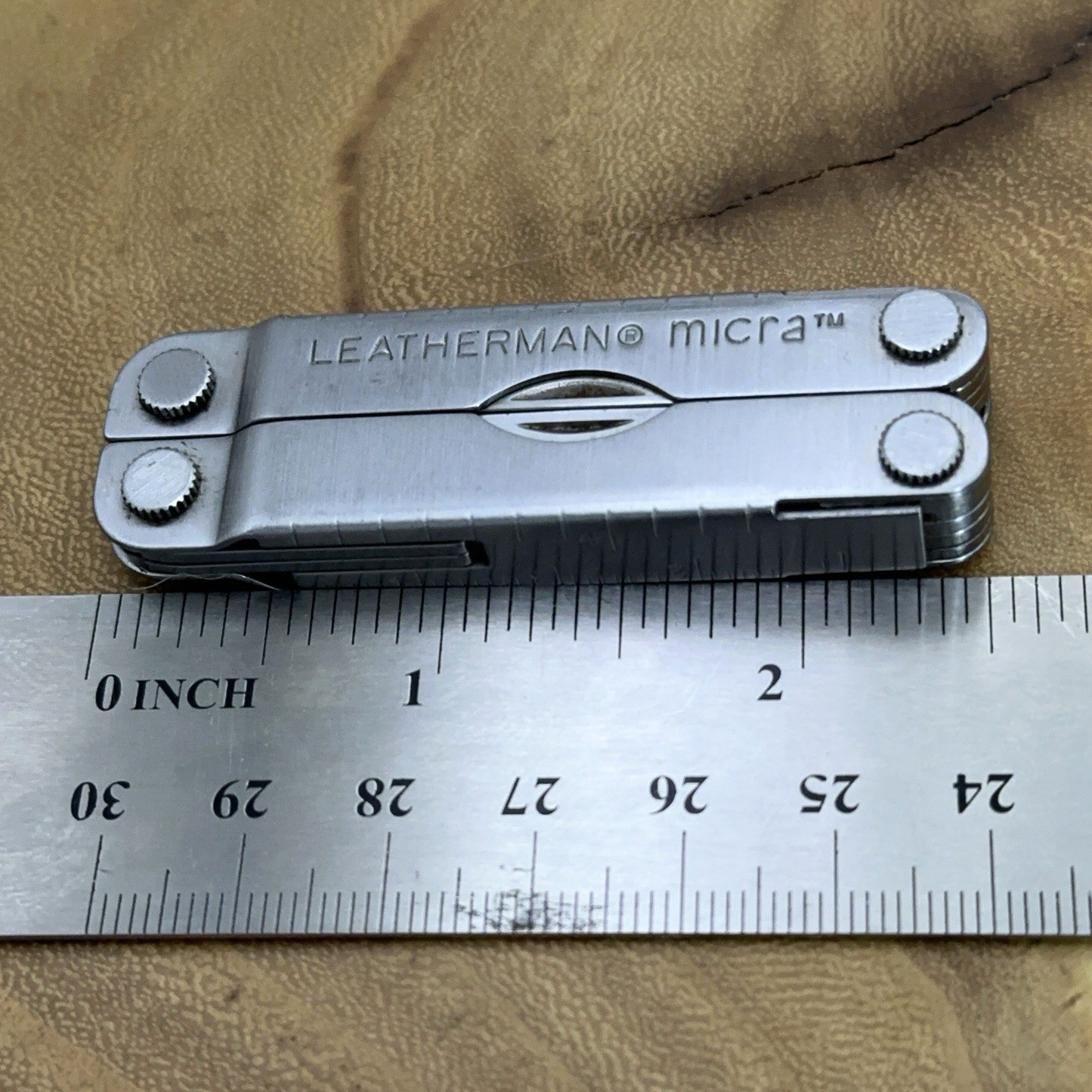 1 Leatherman Micra Stainless Mini Multitool Knife, Stainless Dated 10/03 *READ*
