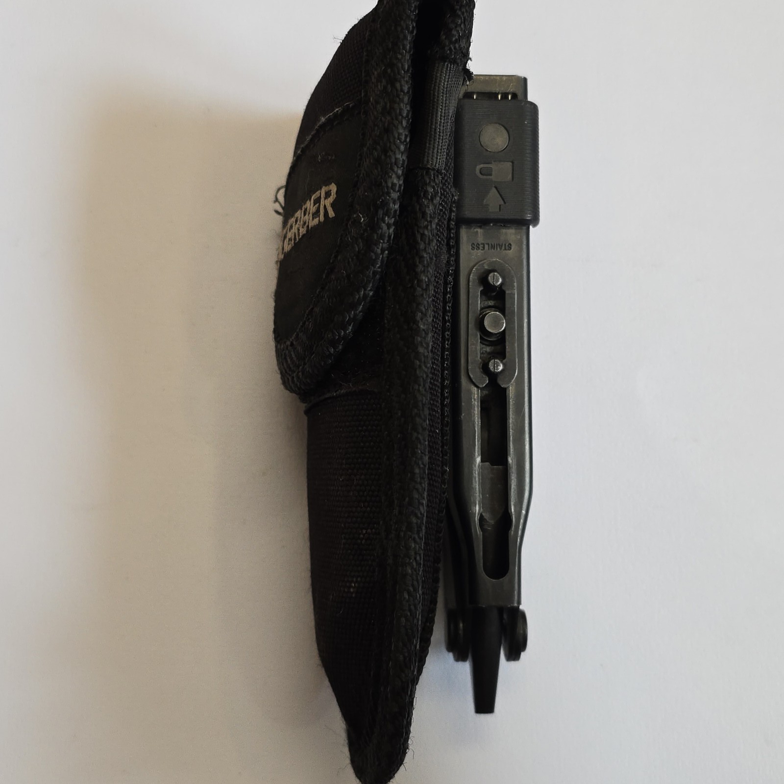 GERBER MP600 MULTI PLIERS TOOL KNIFE STAINLESS STEEL BLACK OXIDE & SHEATH