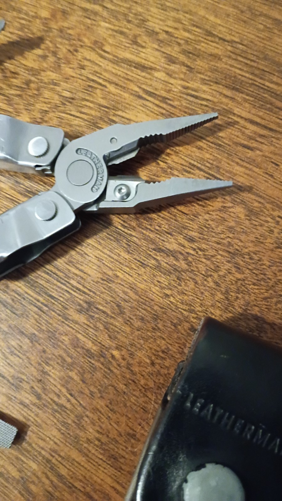 Leatherman Rebar Multi-Tool with Leather Sheath!!! Stainless! steel color