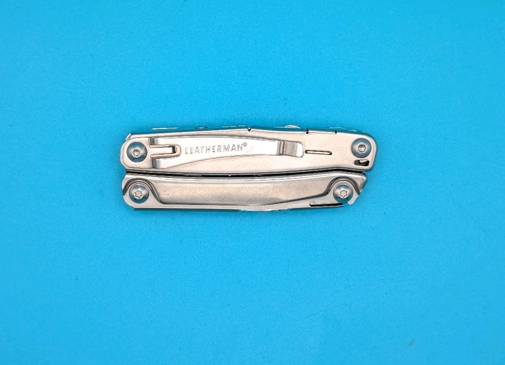 Leatherman Bolster 13 Tool Stainless Steel Multi-Tool!